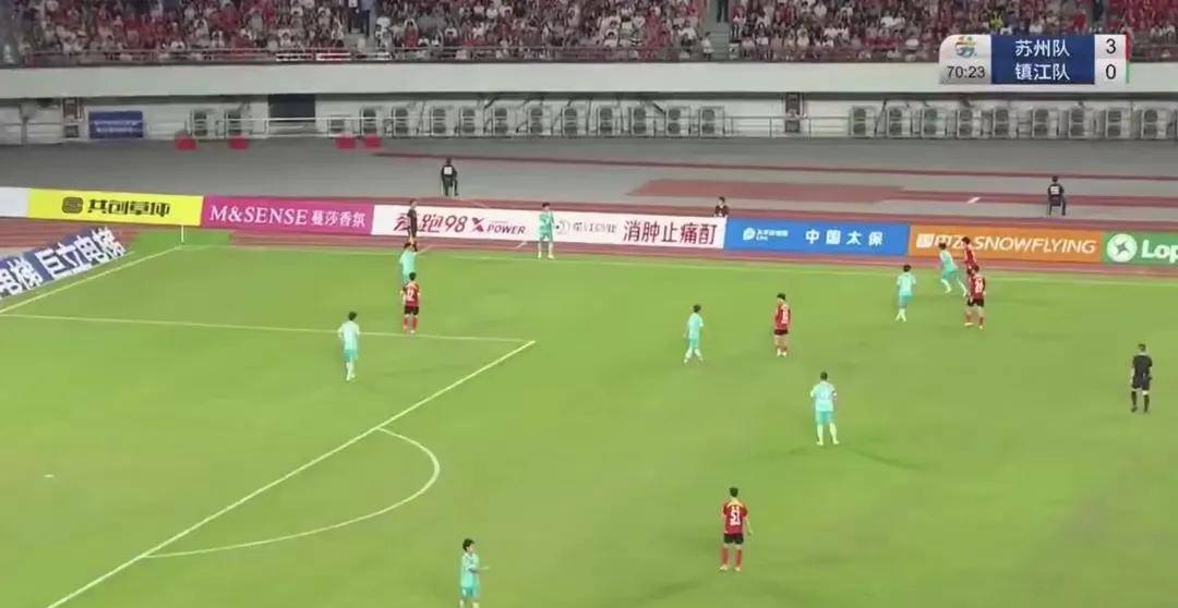 KAIYUN SPORTS官网-体操热身赛焦点战：江畔天狼队大胜陇右白虎队，外线火力全开。轮换效果显现